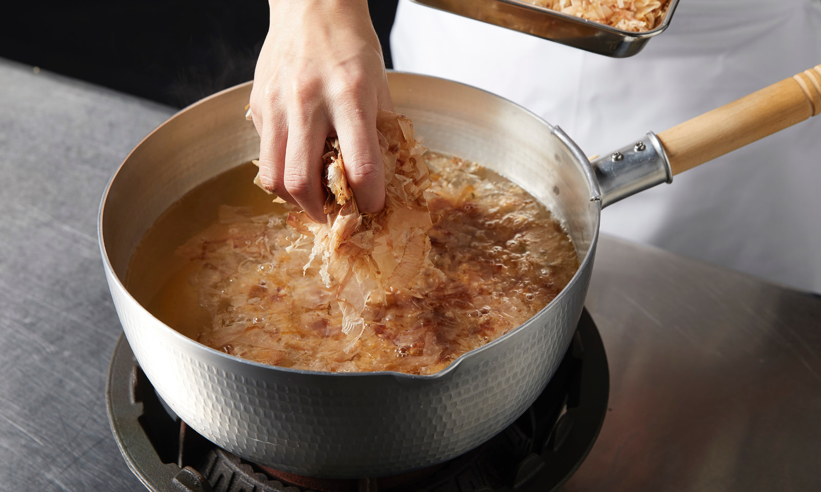 Comment faire du Dashi ? Le bouillon de base de la cuisine Japonaise